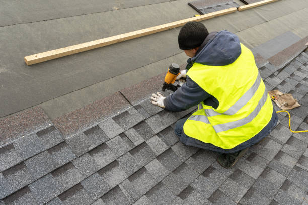 Best Commercial Roofing Services  in Indianola, MS
